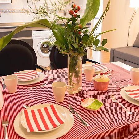 Ab Apartamentos Trinidad Málaga Værelse billede